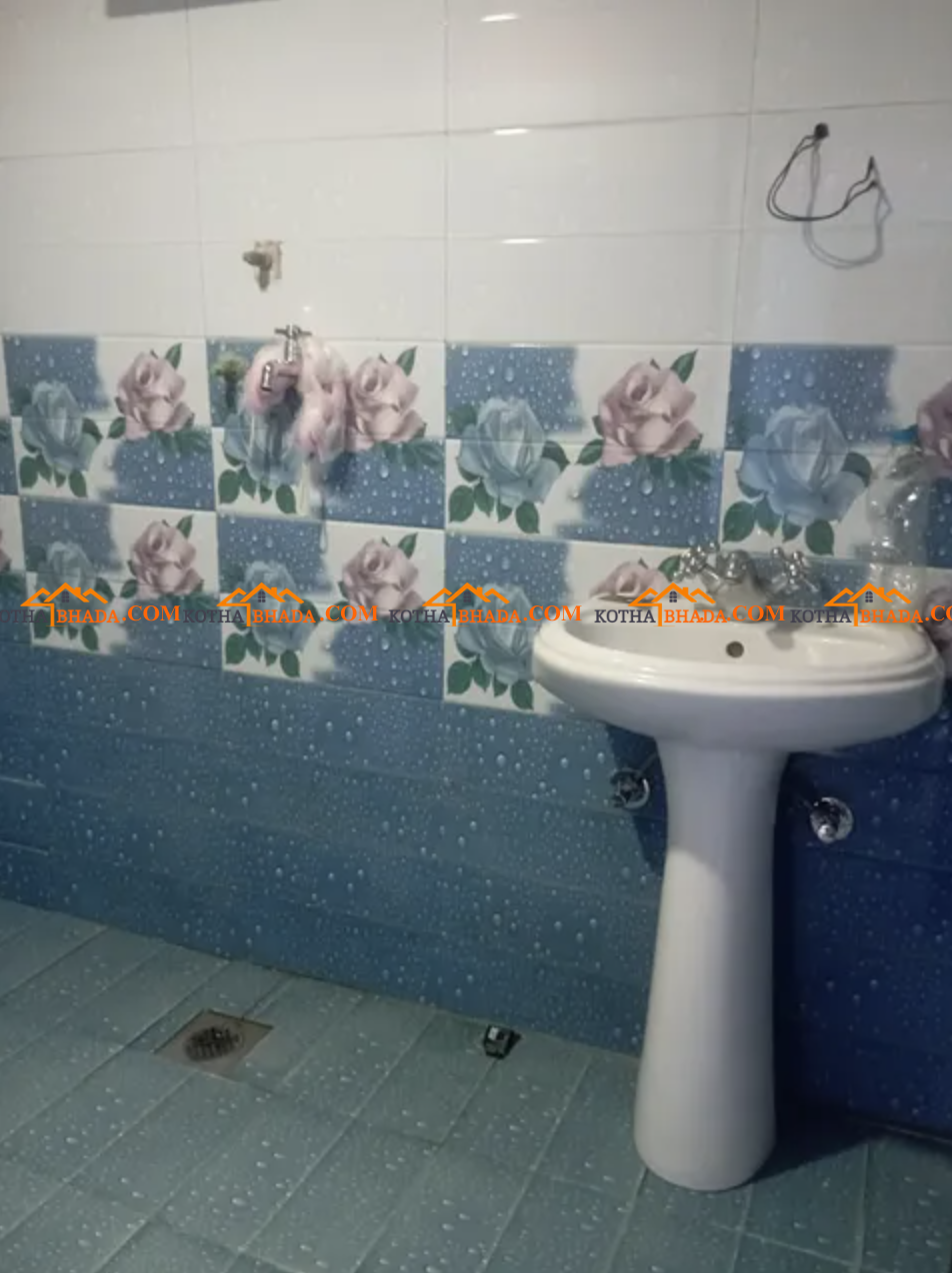 Single room with attached bathroom available for rent near Bhaktaur durbar square